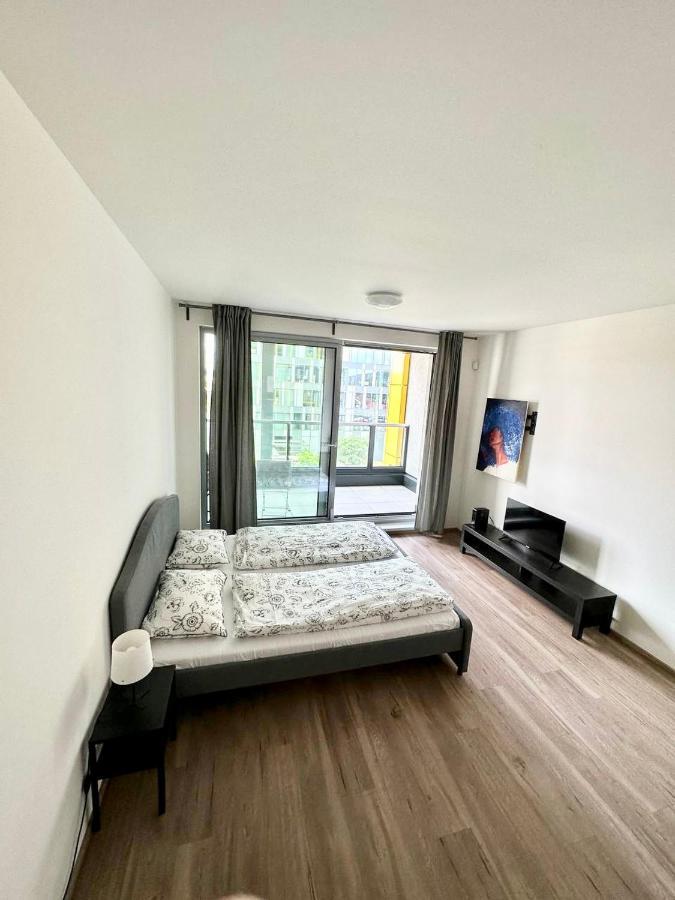 Harfa Apartment Chill Zone Prague Exterior photo